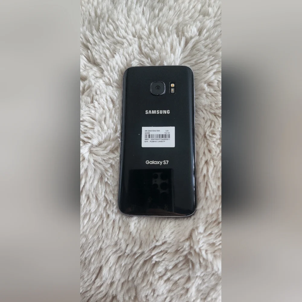 Samsung Galaxy S7 Black Smartphone